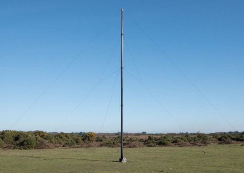 A photo of an erected Rolatube mast